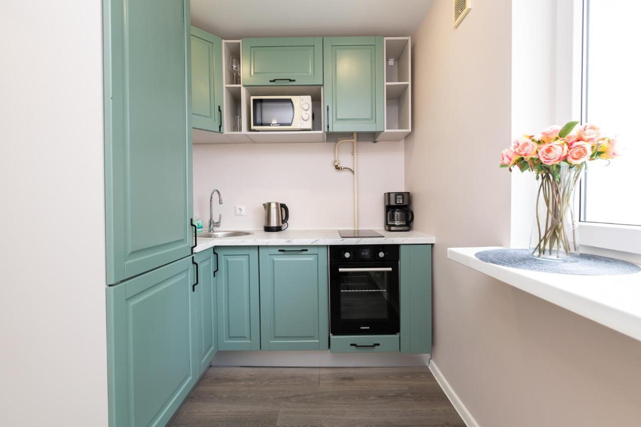 Cozy Stylish Studio Apartment With Free Parking By Centralapartments Tallinn Extérieur photo